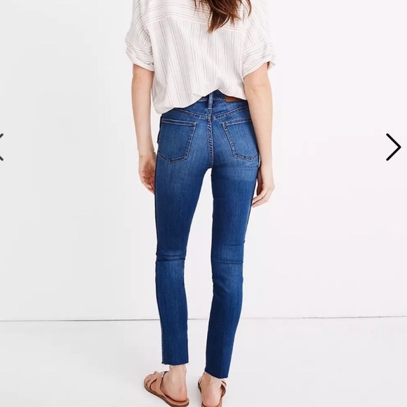 Madewell 10” Skinny High Rise Ankle Jeans - Picture 2 of 9